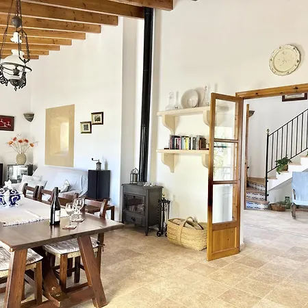 Casa Con Vistas Despejadas Ideal Familias